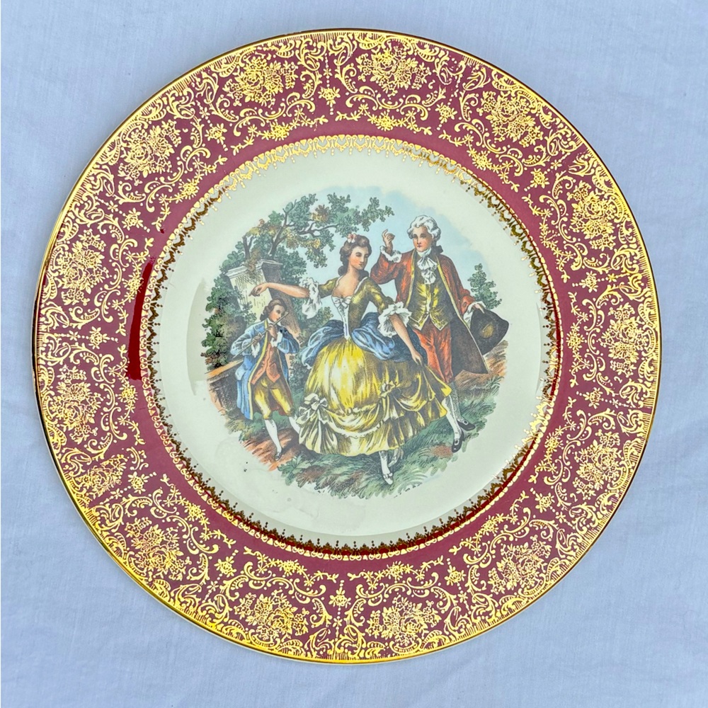 Vintage Imperial by Salem 23K Gold Designs Plate Victorian